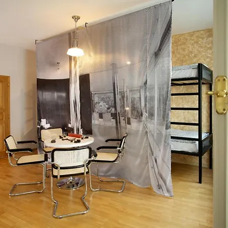 Hostel Eleven-3