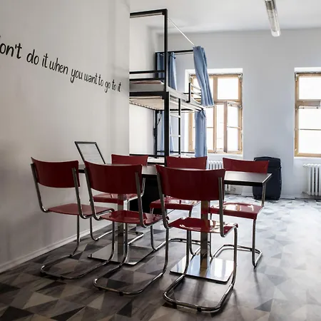 Hostel Eleven-3